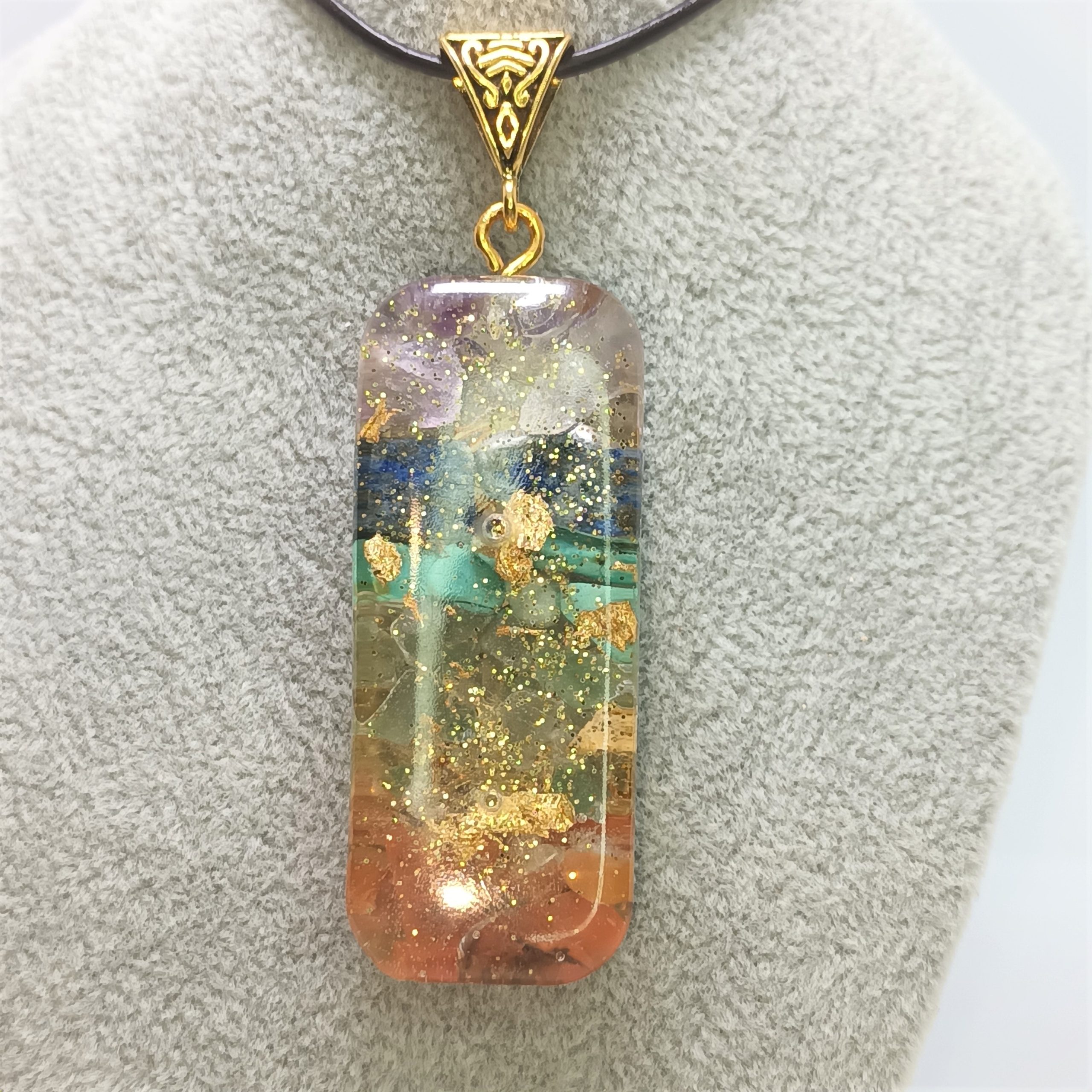 Pendentif orgone 7 chakras motif forme à géométrie sacrée – Image 4